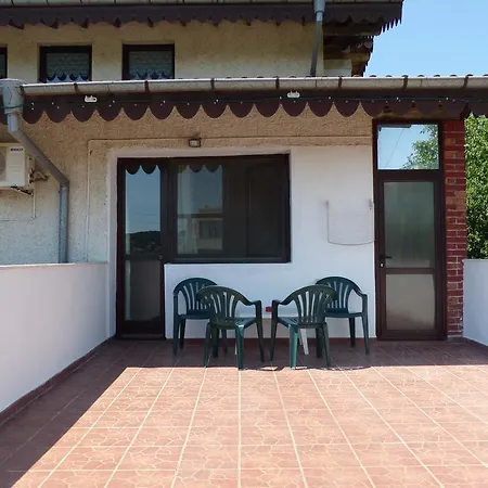 Delphini Guest house Varna